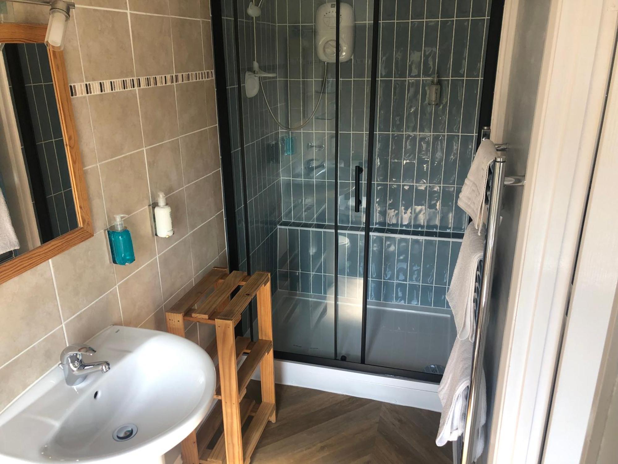 Varley House 4*